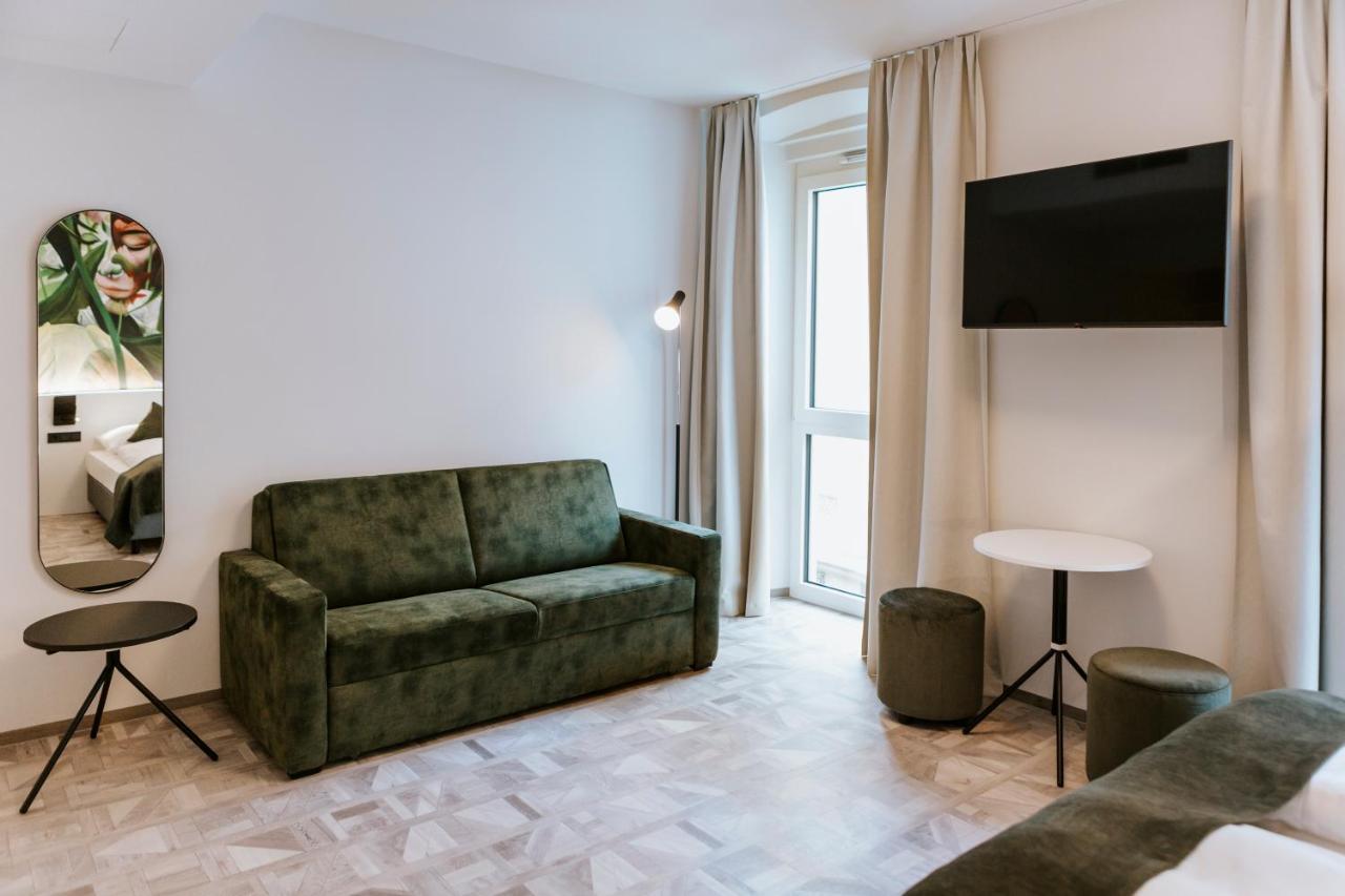 Art-Inn Design Self-Check-In-Hotel Linz Dış mekan fotoğraf